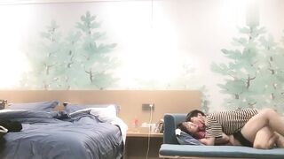 我就蹭蹭不进去纯情良家妹子被爆插内射