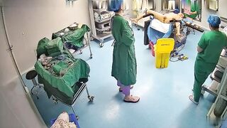 摄像头泄密美女进手术室侧躺开腿BB全露上帝视角