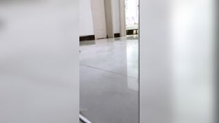 年度最刺激变态老公求老婆在儿子面前露逼_故意把儿子房门打开_在客厅操老婆故意给儿子听_绿帽癖玩到自己儿子头上了