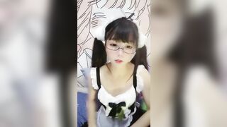 福利姬爱干饭的奶茶喵