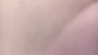 探花小胖高价约炮高颜值长发妹