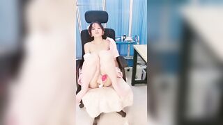 小巧玲珑高颜值小姐姐