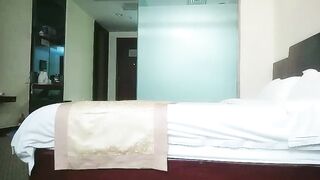 山鸡优选探花重金忽悠15号按摩店技师下海